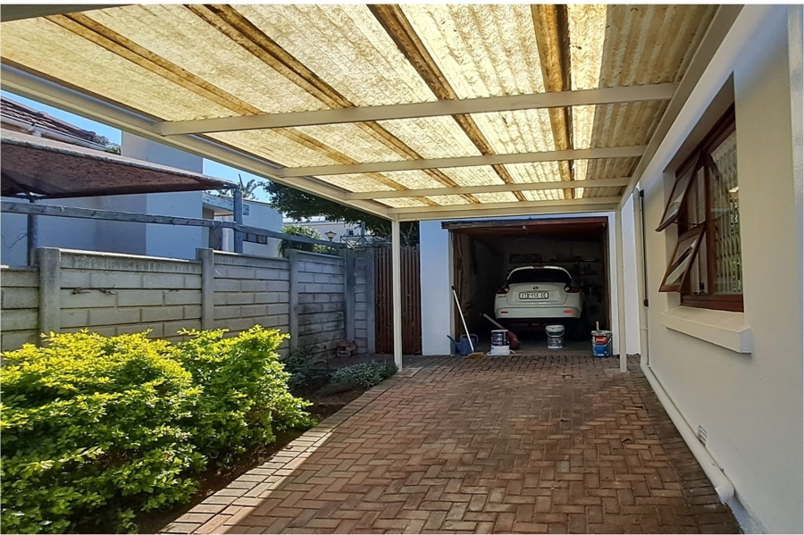 3 Bedroom Property for Sale in Perridgevale Eastern Cape